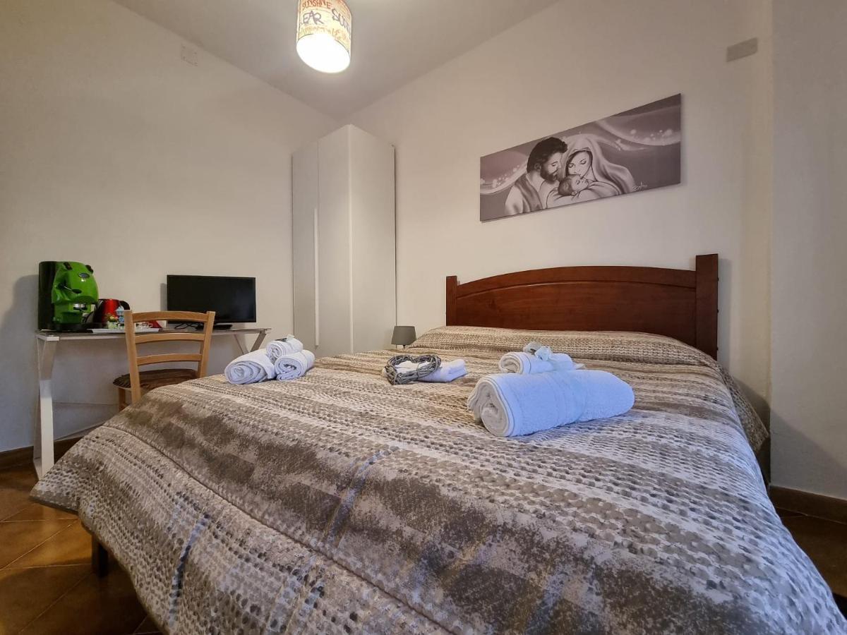 B&B Le Stanze Di Aurora パレルモ エクステリア 写真