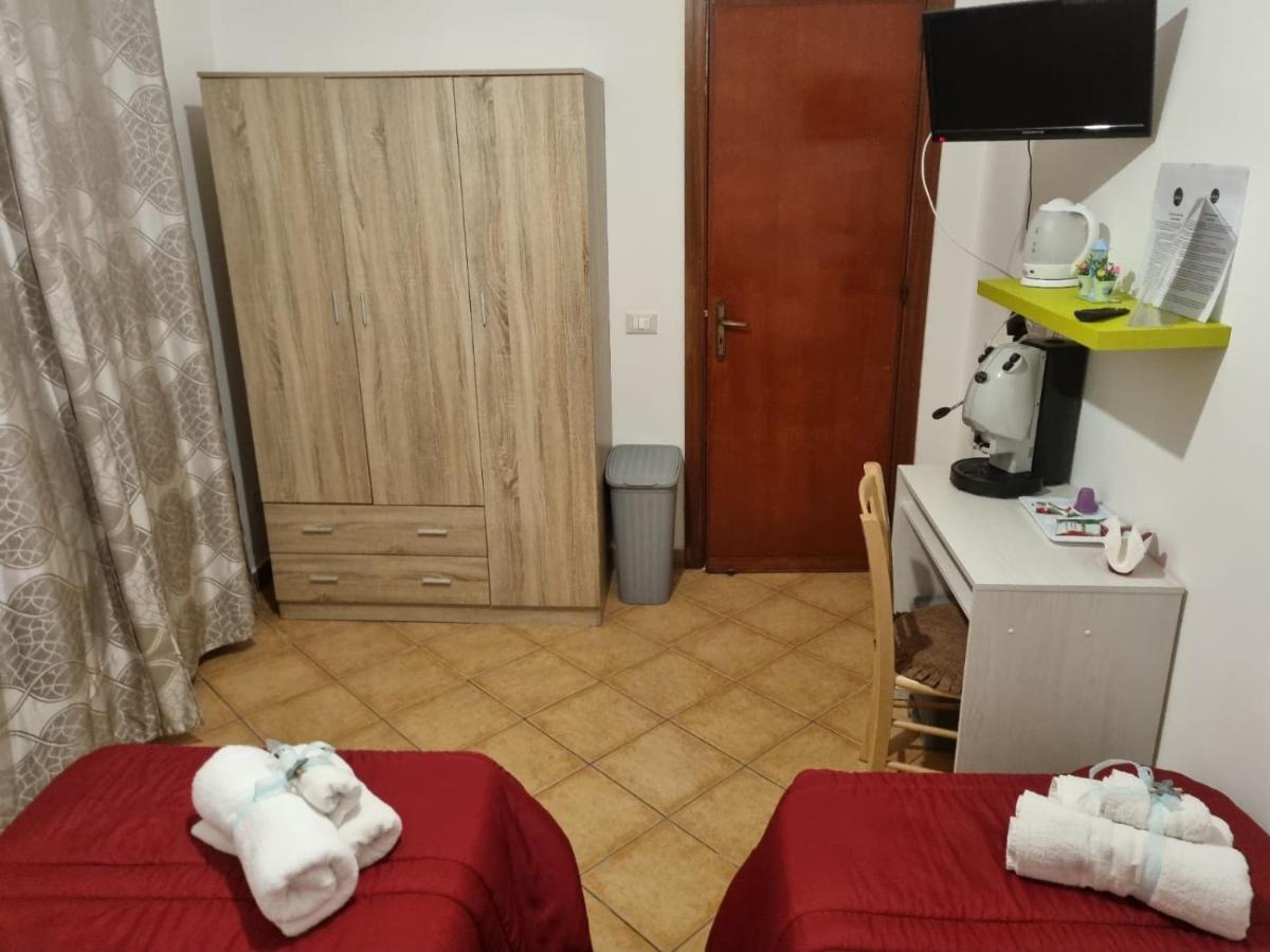 B&B Le Stanze Di Aurora パレルモ エクステリア 写真